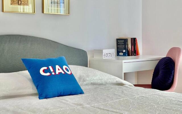 New Retropolitan Club - luxstay apt with terrace In Patras