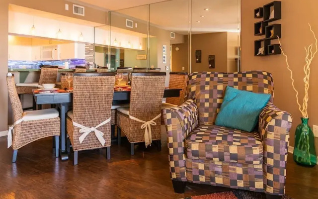 Bridgeport Condo 209