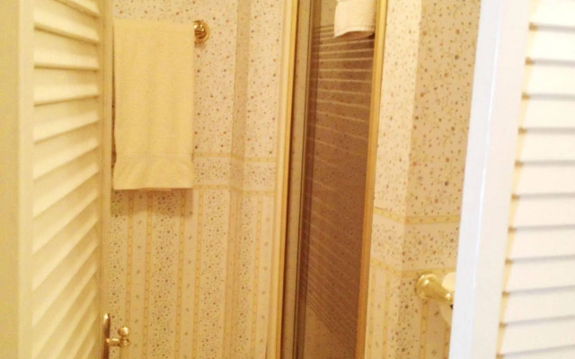 Inn at the Art Center