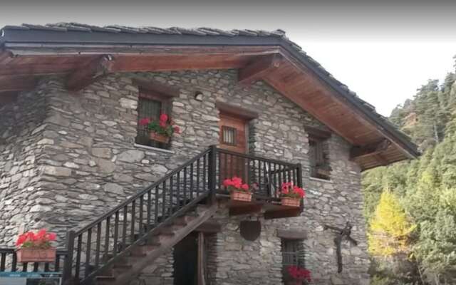 Lavese' Ostello con Ristoro