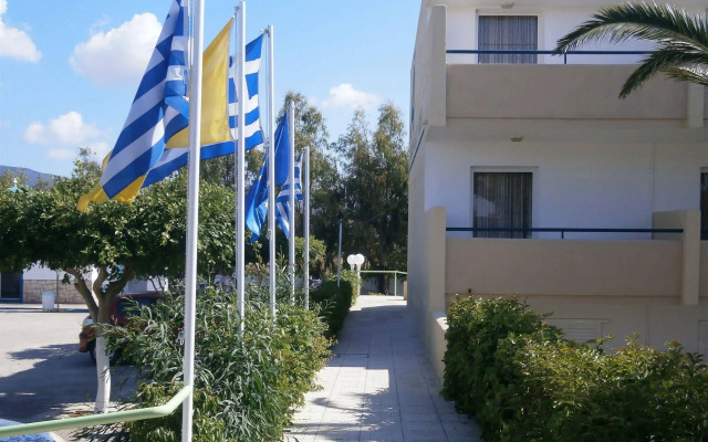 Aslanis Village