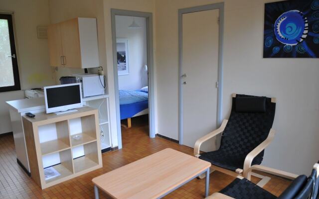 Cozy, Carefully Furnished Bungalow near Maas