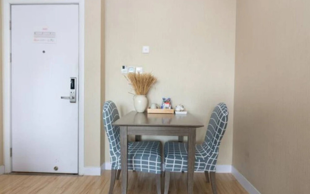 Shine Apartment