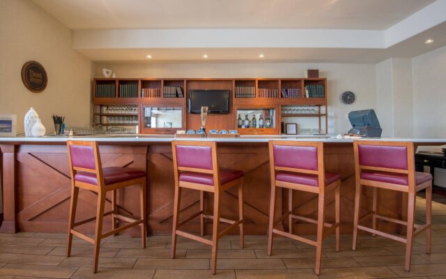 Four Points by Sheraton Saskatoon