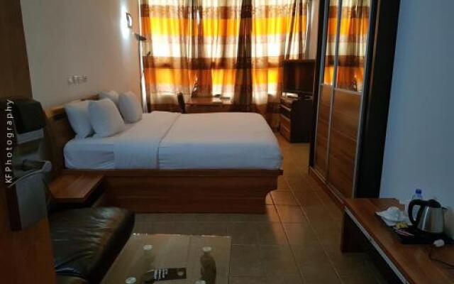 Leon Hotel Brazzaville