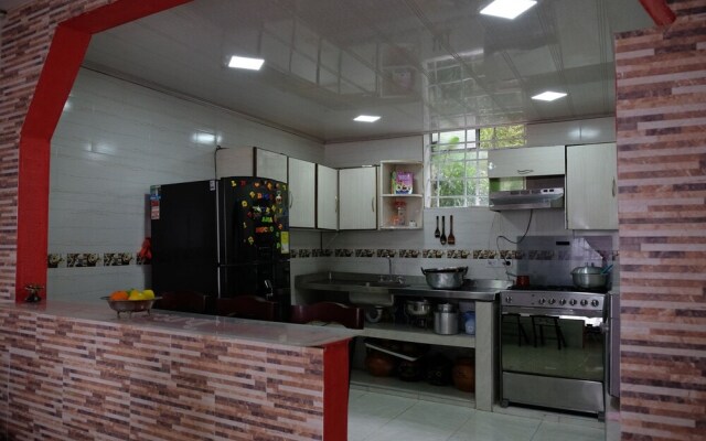 Hostal Villa Gloria