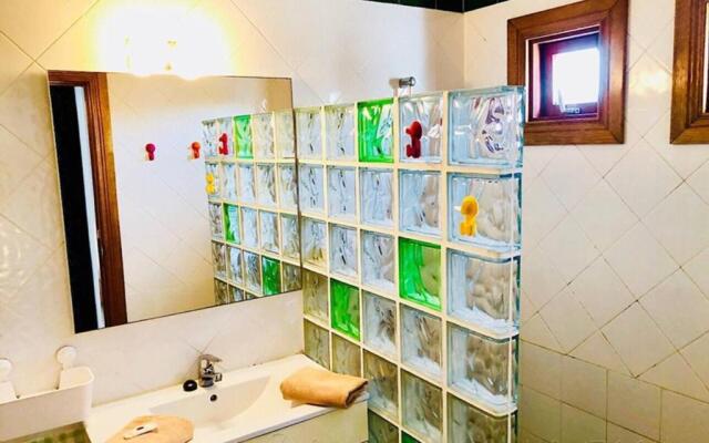 Villa Mariola with private pool, sea view, Sat-tv & free Wifi