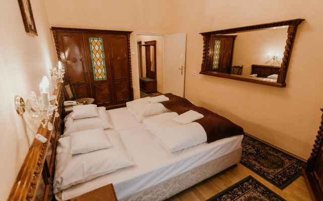 Tisza Hotel