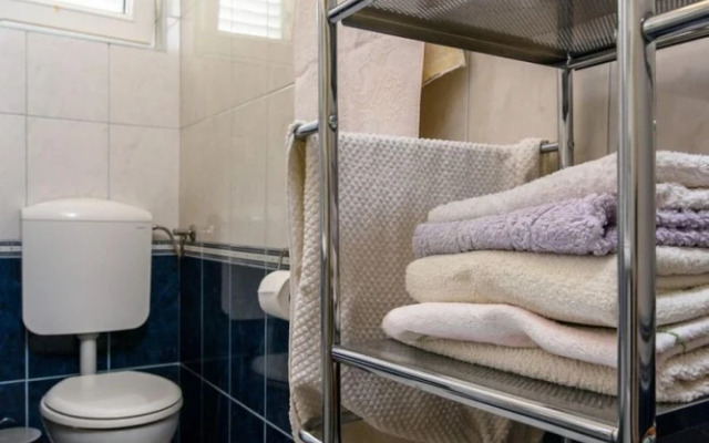 Stipe - 25m From the sea - A1