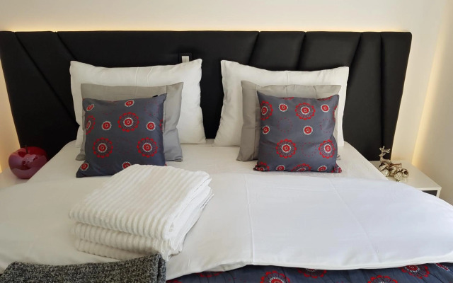 Vila Mojca - Apartments Lena