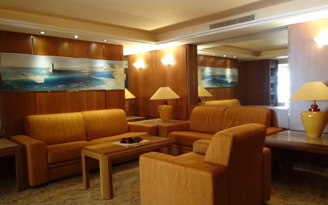 Club Inn