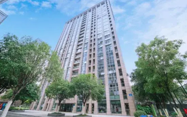 Chongqing Wenbo Hotel Apartment (Liangjiang Xingfu Square Photoelectric Park)