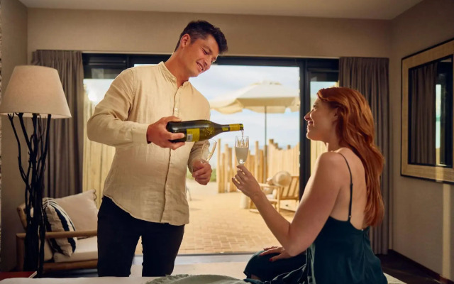 Beachhouse Hotel