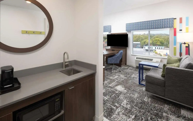 Hampton Inn & Suites by Hilton Rochester Downtown