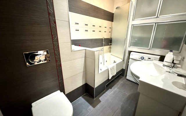 Апартаменты Флэтс-Лайн на  ул. Красноармейская, д. 100