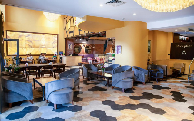 Grand Aras Hotel & Suites