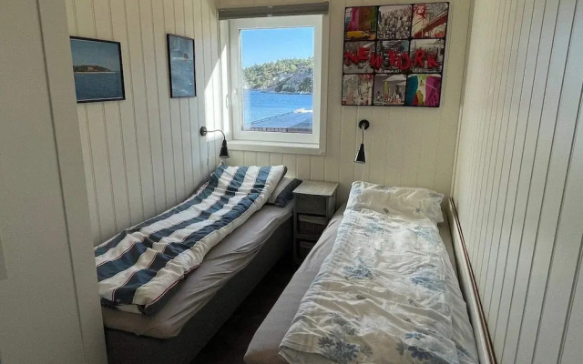 6 Person Holiday Home in Urangsvag-by Traum
