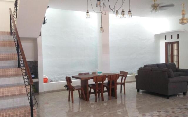 ZG Homestay Solo
