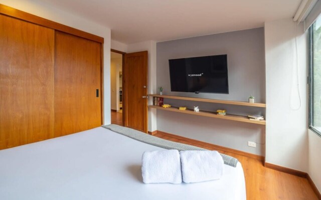 w Industrial 1BR In Cabrera