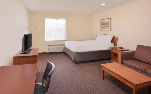 WoodSpring Suites Fayetteville Univ. of Arkansas