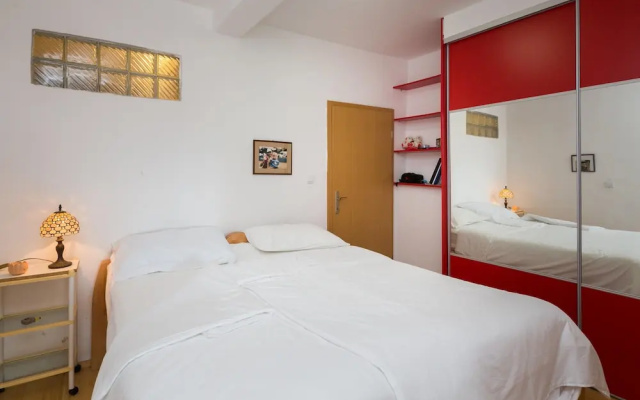 Spacious apt w Magnificent sea View & big Terrace