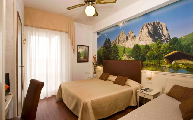 Hotel Apollo