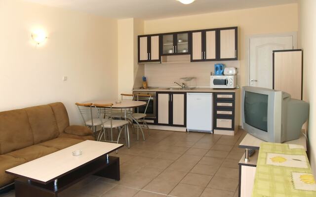 Summer Dreams Apartments