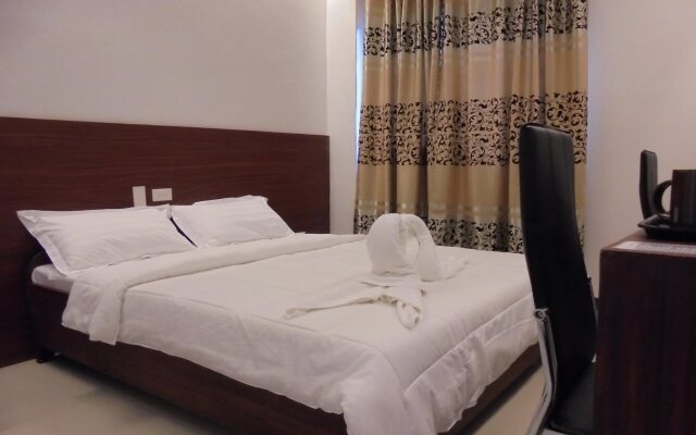 Lindi Hotel Baguio