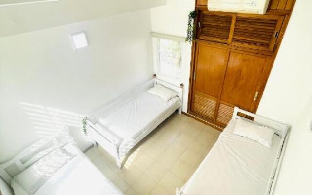 Uchuva beach house