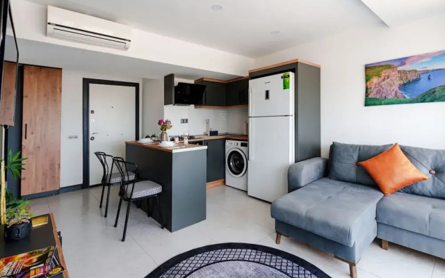 Mrt Suites Lara