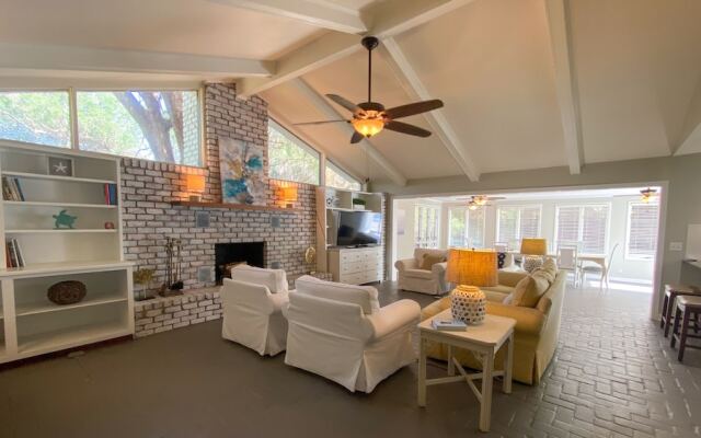 Sandy Feet Retreat 4 Bedroom Home