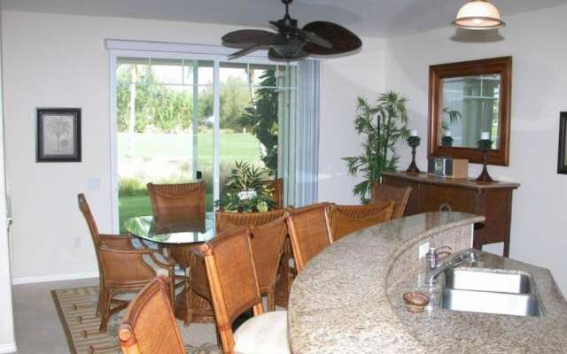 Fairway Villa Walk to Beach