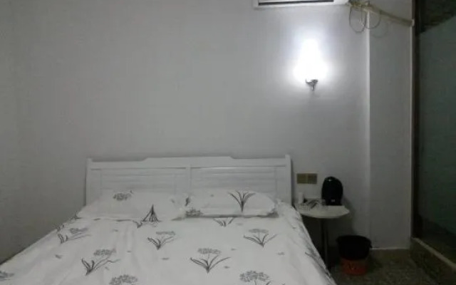 Shanghai Yuxiang Fashion Hotel