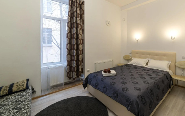 Питерский дворик