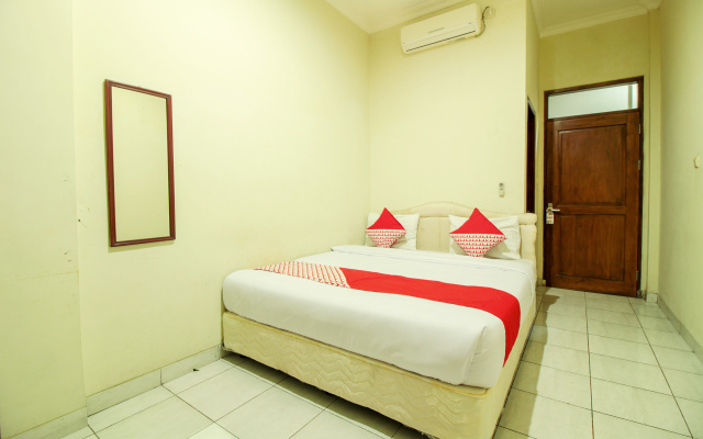 Hotel Astria Graha – Guest Rooms – Bandung