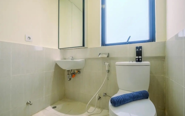 New Furnished and Enjoy 2BR at Meikarta Apartment