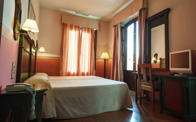 Hotel Plaza Nueva