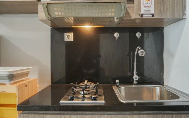 Comfort Living 2Br At Belmont Residence Puri Apartment