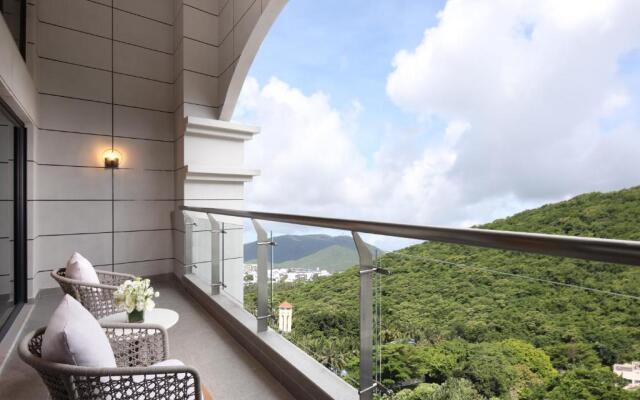 Holiday Inn  and Suites Sanya Yalong Bay by IHG