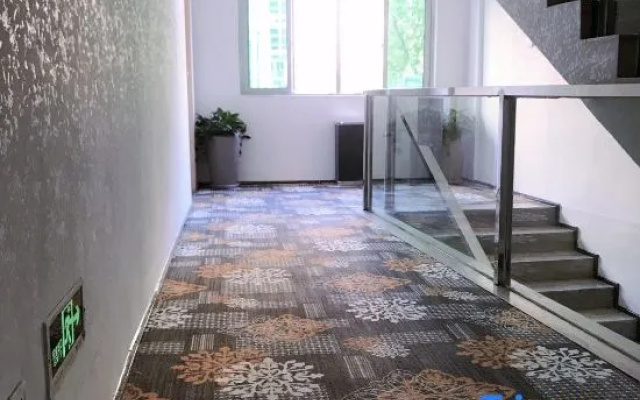 Sanming Four Seasons Sunshine Theme Inn