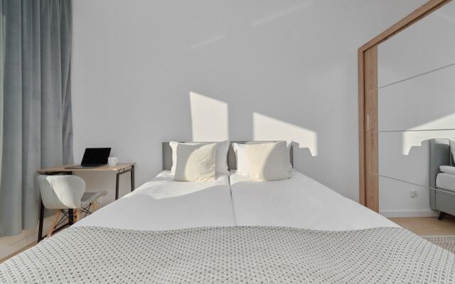 Tasteful Apartment in Wroclaw by Renters