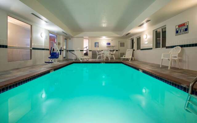 Baymont Inn & Suites Sheridan