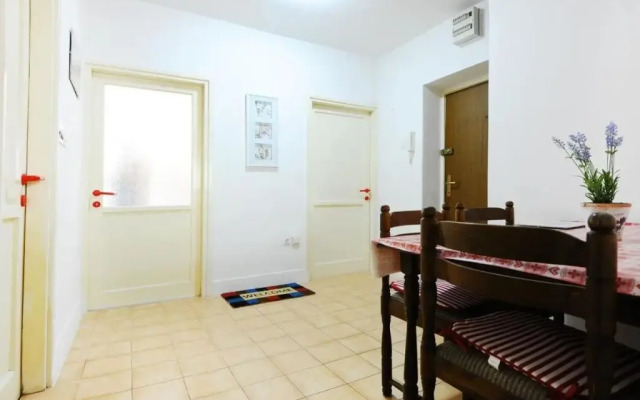 Split Central Lovely Flat