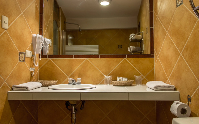 Hotel De La Villa Hermoza