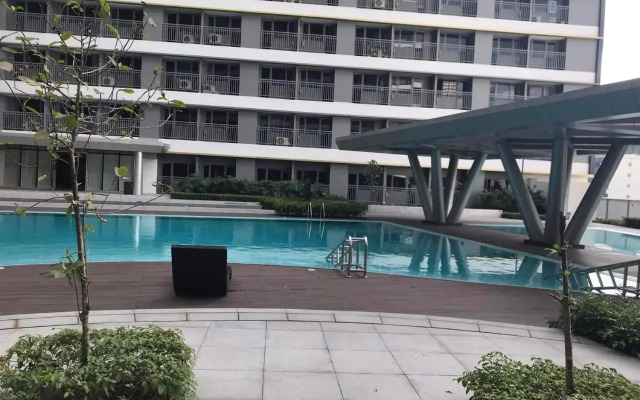 Condominium Fame Residence