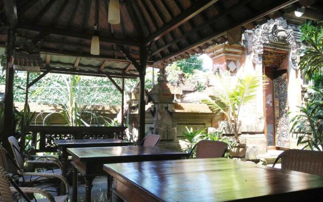Nuriani Guest House