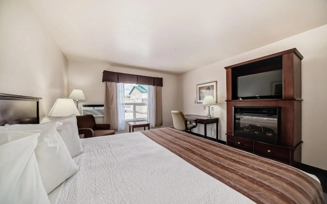 Best Western Grande Mountain Getaways & Hotel