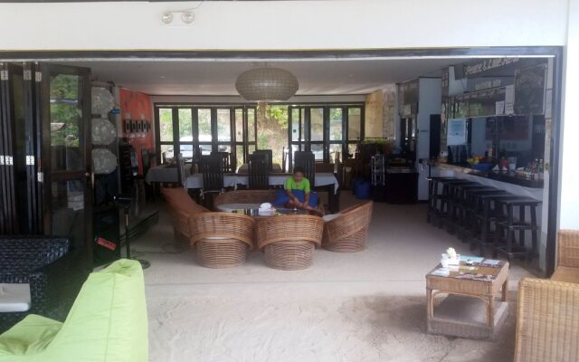 Peace and Love Resort