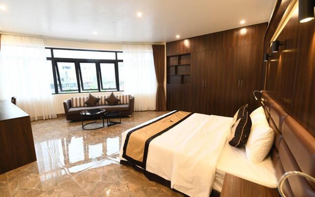 CoTo Starlight Boutique Hotel