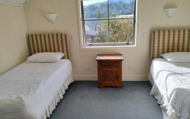 Akaroa Village Inn